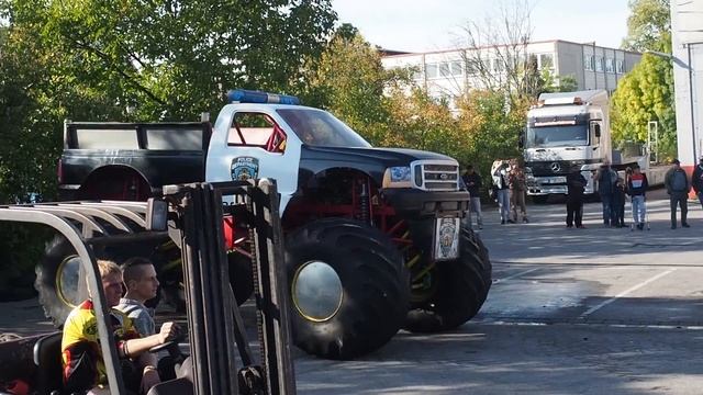 Erkrath Monster Truck Festival 2018 смотреть онлайн