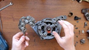 Как разобрать генератор Toyota Corolla 120 кузов для замены щеток