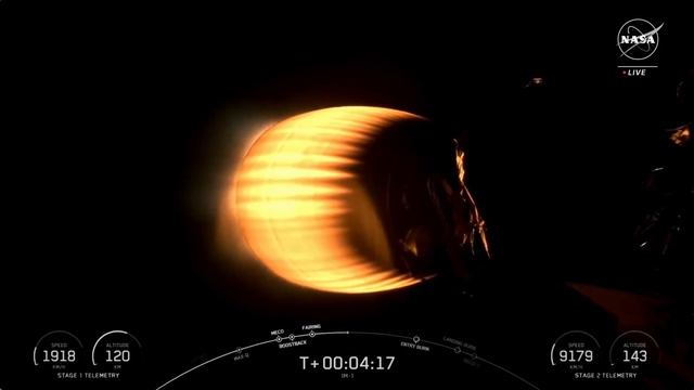 Blastoff! SpaceX launches Intuitive Machines 'Odysseus' lander to the moon смотреть онлайн