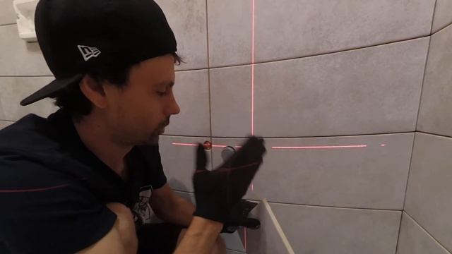 как перенести точные отверстия для подрозетников и водорозеток на плитку №2! рабочие хитрости смотреть онлайн