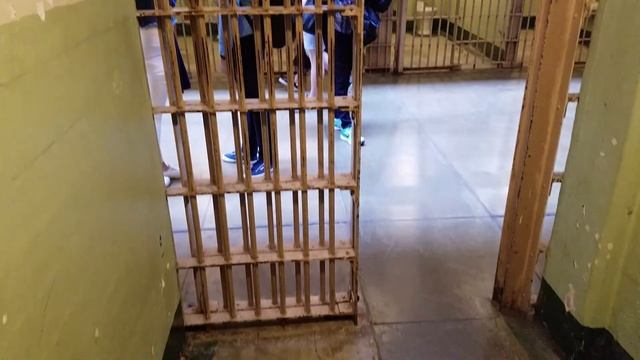 Alcatraz Island - San Francisco смотреть онлайн