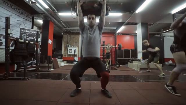 Упражнения с сэндбэгом от ROCKOUT PRO смотреть онлайн