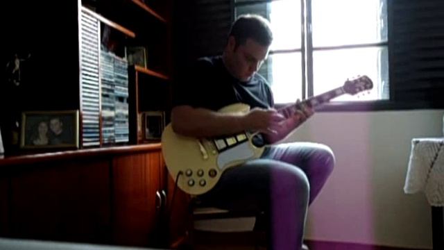Epiphone SG Custom with Gibson Angus Young Signature pickup смотреть онлайн
