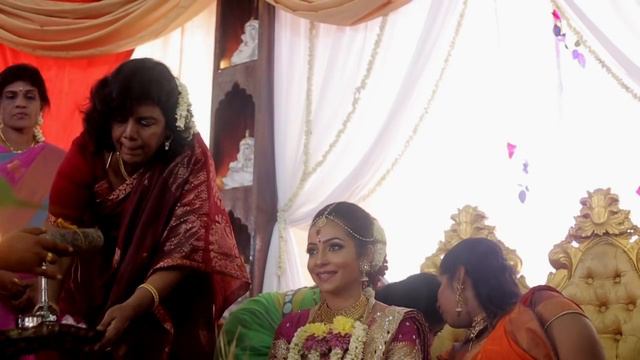 Malaysian Indian wedding ceremony | Thinish Nair + Geta Devi смотреть онлайн