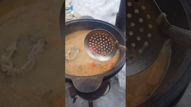 СУП С КУРИЦЕЙ И РИСОМ В КАЗАНЕ,, ПО ДЕРЕВЕНСКИ,,!!!???