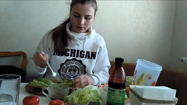 Рецепт сыроедных роллов...или как стать сыроедом и не умереть с голоду! смотреть онлайн