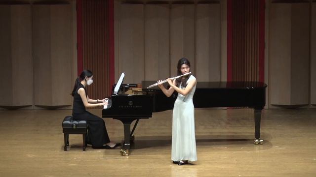 Cécile Chaminade: Concertino for Flute by Seohyun Choi смотреть онлайн