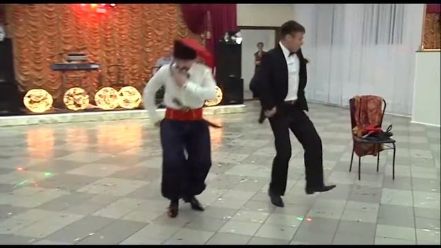 Ведущий на свадьбу Киев.Тамада Киев.ЛУЧШИЙ ТАМАДА ВЕДУЩИЙ(весілля Любомира і Алли) смотреть онлайн