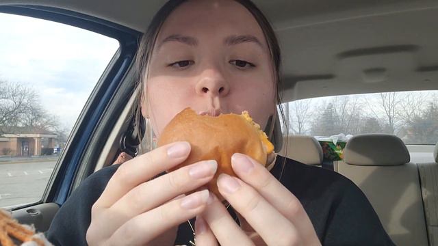 ASMR Eat Lunch With Me At White Castle 💙