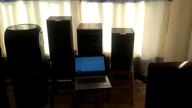 Sony V71D VS Sony GR8000 sonido de los 90s vs sonido 2018- canción de Juanmanuelijo смотреть онлайн