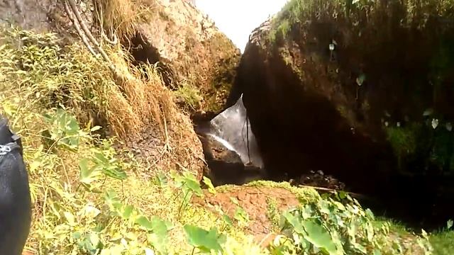 Водопад Слон во Вьетнаме, город Нячанг смотреть онлайн