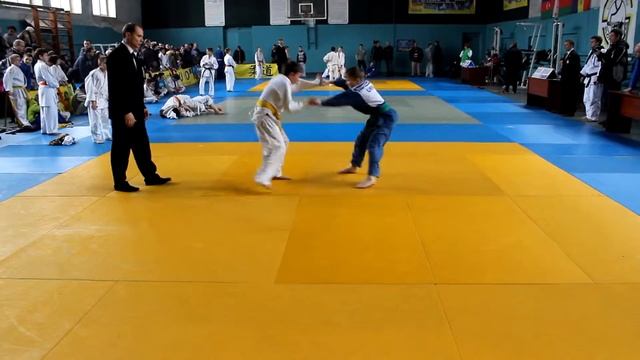 Первенство КДЮСШ № 2 Новосельский Константин 38 кг смотреть онлайн