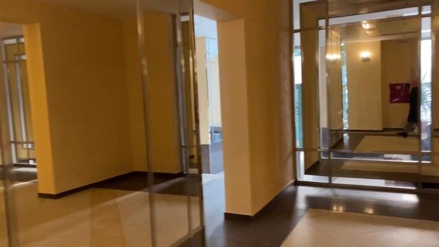 Холл подъезд дома на Михневская,8 смотреть онлайн