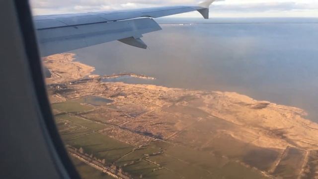 Большая удача — зайти на посадку в аэропорт Храброво (г. Калининград) в ясную погоду :D смотреть онлайн