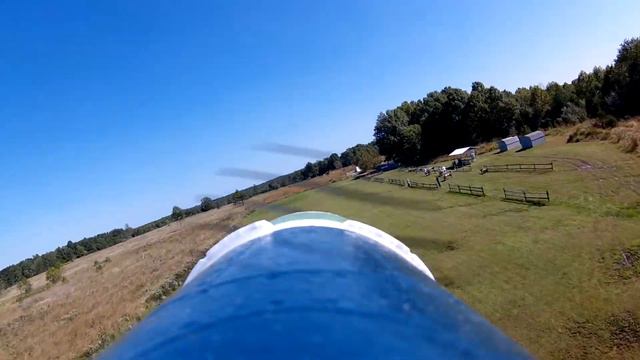 E-Flite F4U Corsair, RunCam 2 view, Nose over at landing, Vertical stab starting to get loose again смотреть онлайн