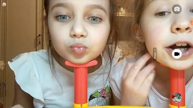 Играем в пирог в лицо с Веро смотреть онлайн