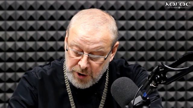 Евангелие воскресного дня. О спасении человека и гибели свиней (Мф. 8:28–9:1) смотреть онлайн