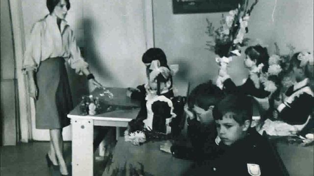 Клип "Это было недавно, это было давно..." - Школа 865 (к Юбилею) смотреть онлайн