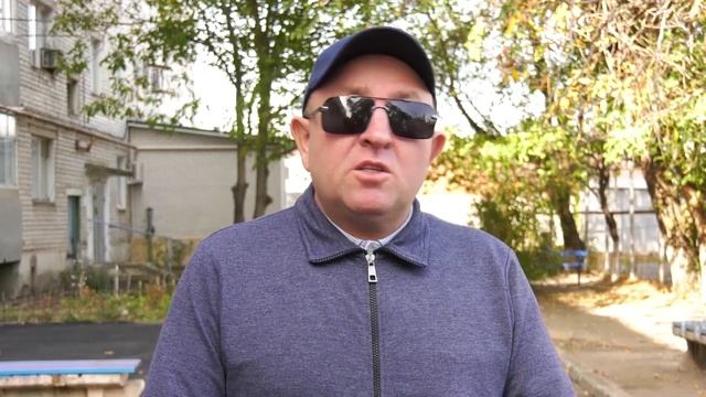 Во сколько обходится лампочка в подъезде? смотреть онлайн