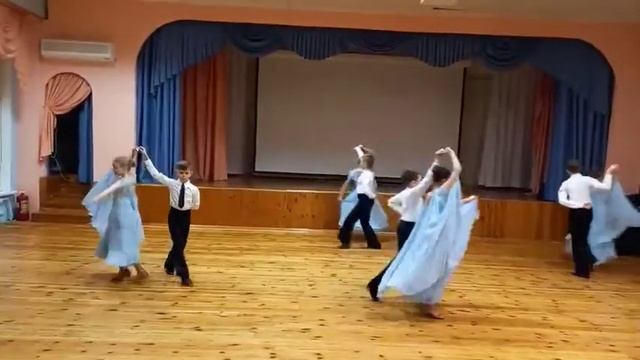 Концертный вальс смотреть онлайн