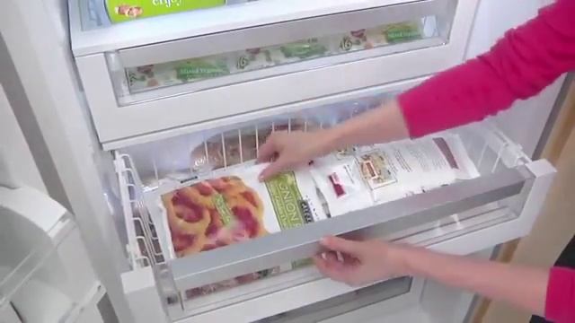 Electrolux All Freezer Stainless Steel EI32AF80QS AT Appliancesconnection.com смотреть онлайн