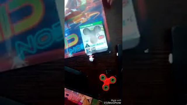 Распаковка СВЕТЯЩЕГОСЯ спинера! Unboxing Spinner! смотреть онлайн
