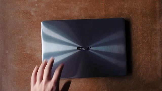 Asus Zenbook UX310UQK - Unboxing смотреть онлайн