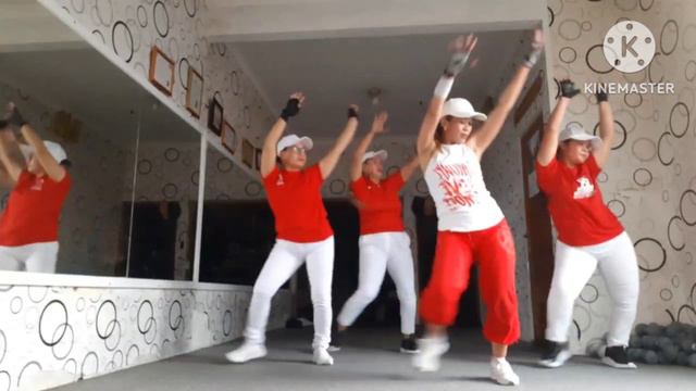 Senam Kreasi | Dua kursi tiktok viral Koreo by: Ann diamond смотреть онлайн