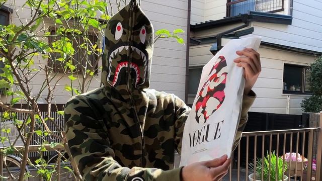 Is The Bape Vogue Collection A Cop? смотреть онлайн