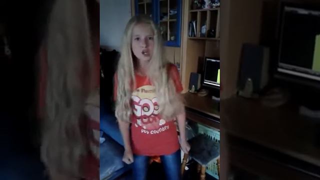 Девочке 11 лет классно поет)))) смотреть онлайн