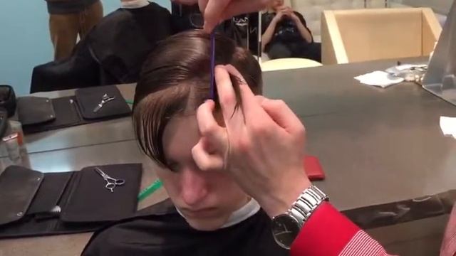 Мужская стрижка 2017, Стрижка чёлки ! смотреть онлайн