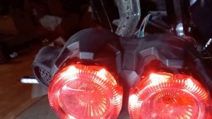 Скутер Вента Смарт 2, Vento Smart 2, задние габариты и стоп сигналы установка,