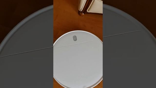 Неисправный новый робот пылесос Xiaomi Mijia G1 Sweeping Vacuum Cleaner. Tmall, открытие спора.