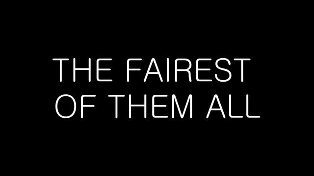 Top 10 reasons you should NEVER Photoshop yourself! смотреть онлайн