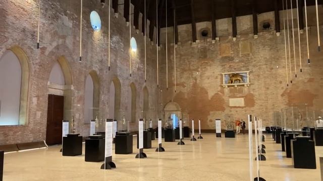 Comune di Vicenza | Presentata la mostrain Basilica palladiana "Infernus" di Leonardo Frigo смотреть онлайн