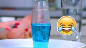 5 КРУТЫХ ЭКСПЕРИМЕНТОВ С ВОДОЙ В Домашних Условиях  Для Детей и Взрослых  5 НЕВЕРОЯТНЫХ ТРЮКОВ
