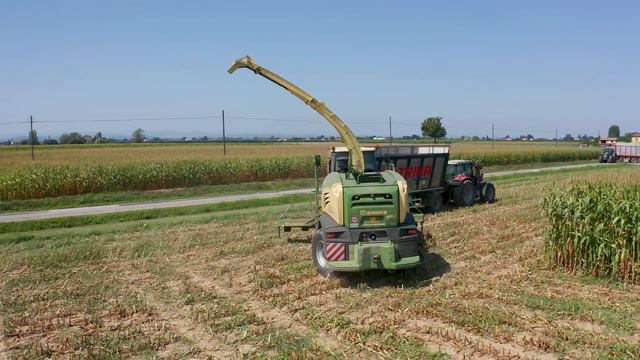 Krone BiG X 630 + Claas Xerion 5000 Trac VC | AIA RICCI смотреть онлайн