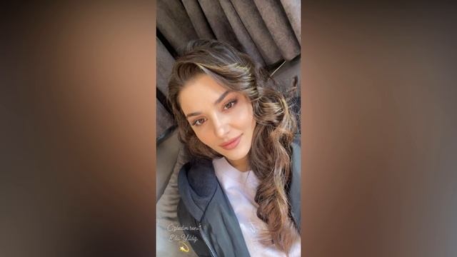 SEN ÇAL KAPIMI NOTICIAS KEREM BURSIN Y HANDE ERCEL 18/ 10 / 2021 смотреть онлайн
