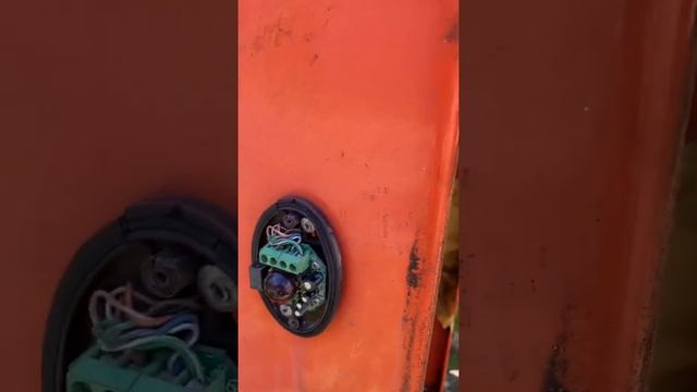 Как починить любой шлагбаум за 5 минут,распространённая проблема всех шлагбаумов. смотреть онлайн