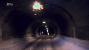 Ледяная дорога 7 серия «Ночная смена» (документальный сериал, 2015)