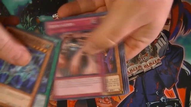 Yugioh Cosmo Blazer - Pack Opening смотреть онлайн
