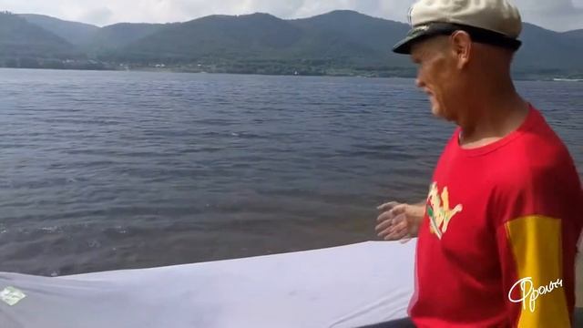 Отзыв Владимира Григорьева на тент для лодки "Фролыч" смотреть онлайн