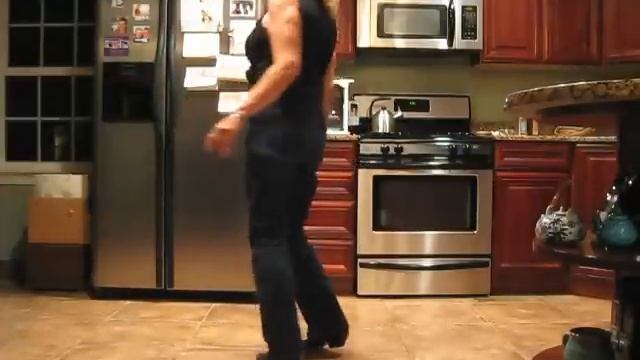 Cowboy Cha Cha line dance (walk-through) смотреть онлайн