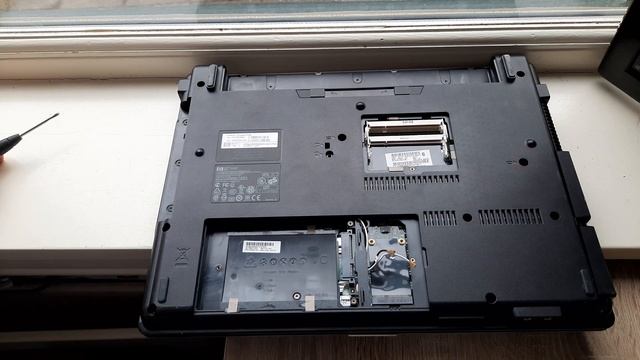 How to replace Battery, RAM, HDD and Thermal Paste in the HP Compaq 6720s laptop смотреть онлайн
