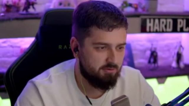 HARD PLAY РЕЙДИТ ГАДАЛОК В TikTok (Hard play смешные моменты #2) смотреть онлайн