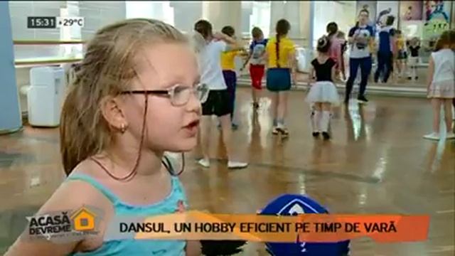 Репортаж. Танцы для детей в Кишиневе. Dansuri pentru copii in Chisinau la Riscani. смотреть онлайн