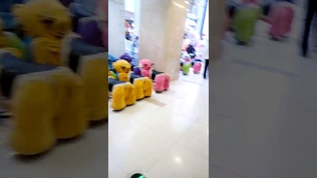 Хайнань.Пешеходная улица в г.Санья,подземный ТЦ. смотреть онлайн