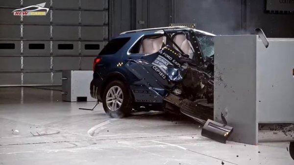 Ford Explorer (2018) - Crash Test Dummies