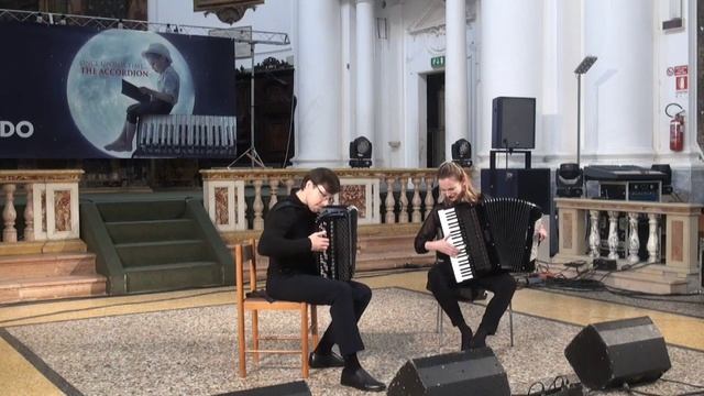 Gerard Beljon - "It takes 2 to tango" смотреть онлайн