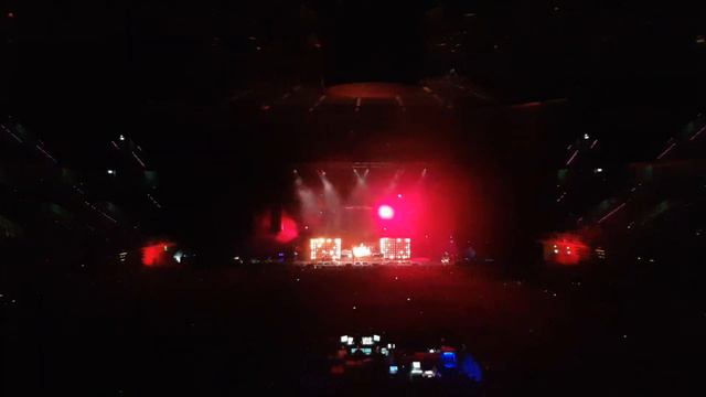 Again - Alice in Chains (live at Tauron Arena Kraków 2019) смотреть онлайн